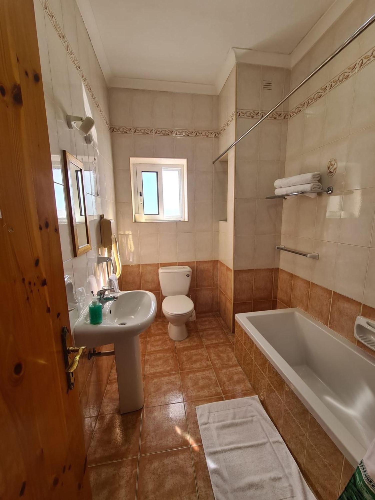Hotel Sensi