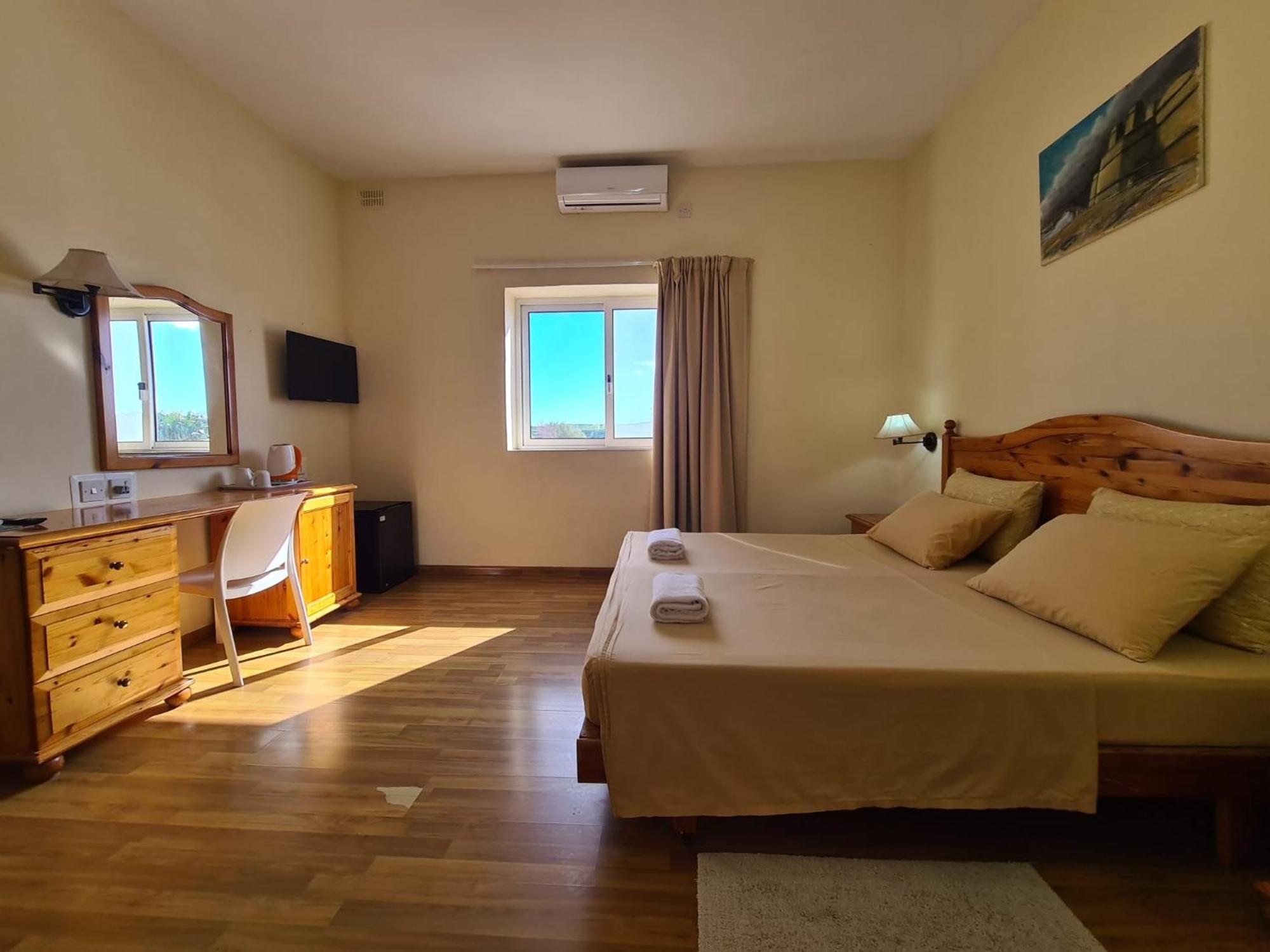 Sensi Hotel 2*