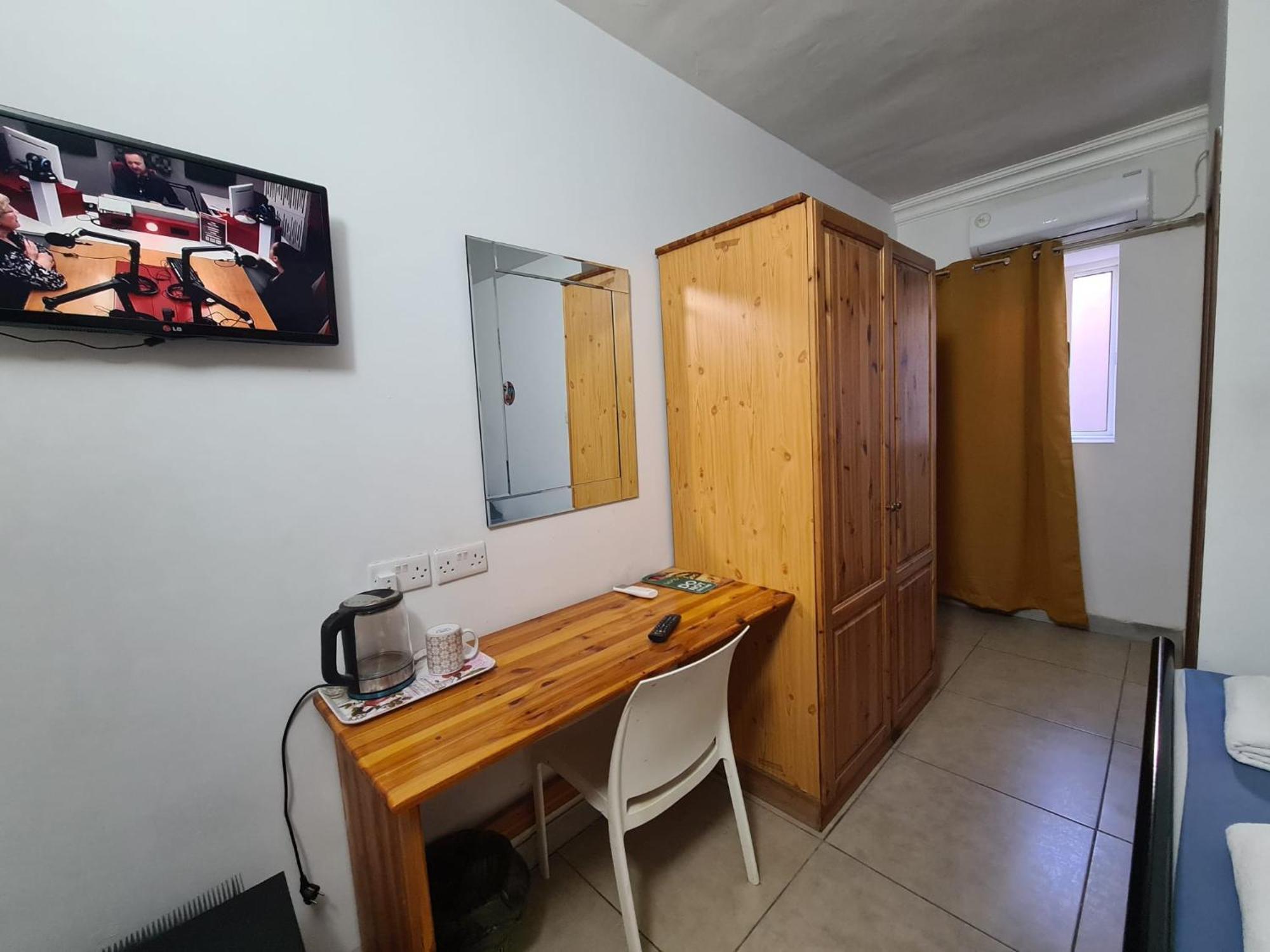 Hotel Sensi 2*